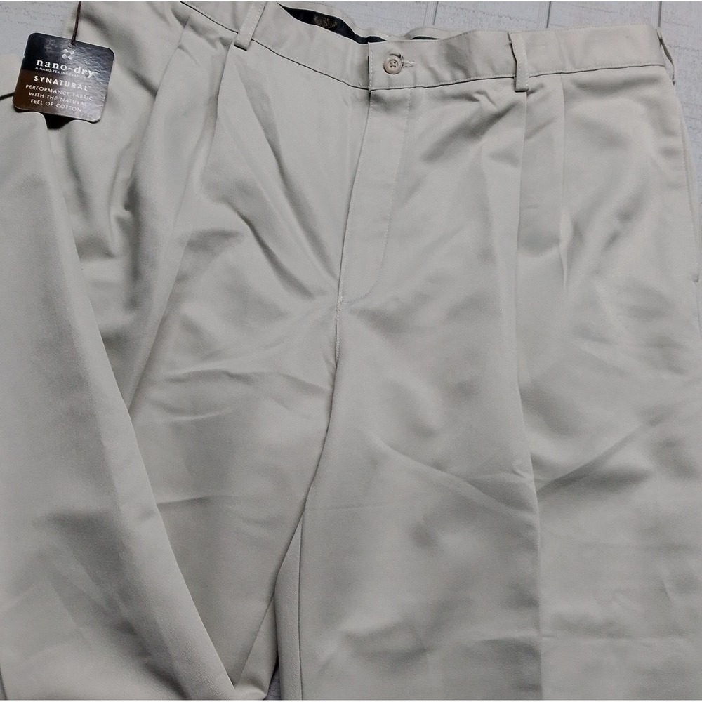 New Savane Pleated Dress Pants Men's Size 40 x 30 Beige Cuffed Wrinkle-Free Tags